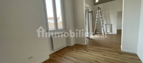 2 bedrooms Apartment in Florence, Italy No. 304904 11