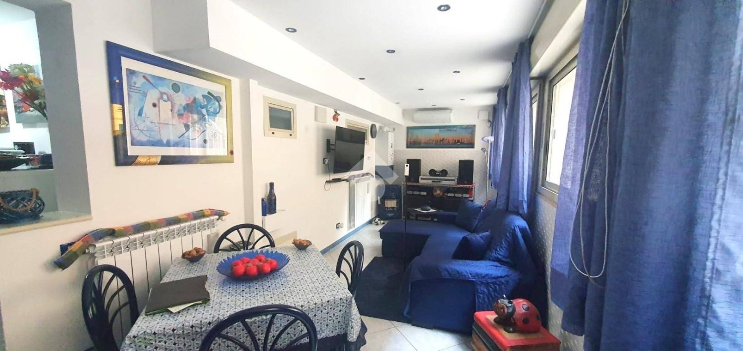 1 bedroom Apartment in Palermo, Italy No. 145938