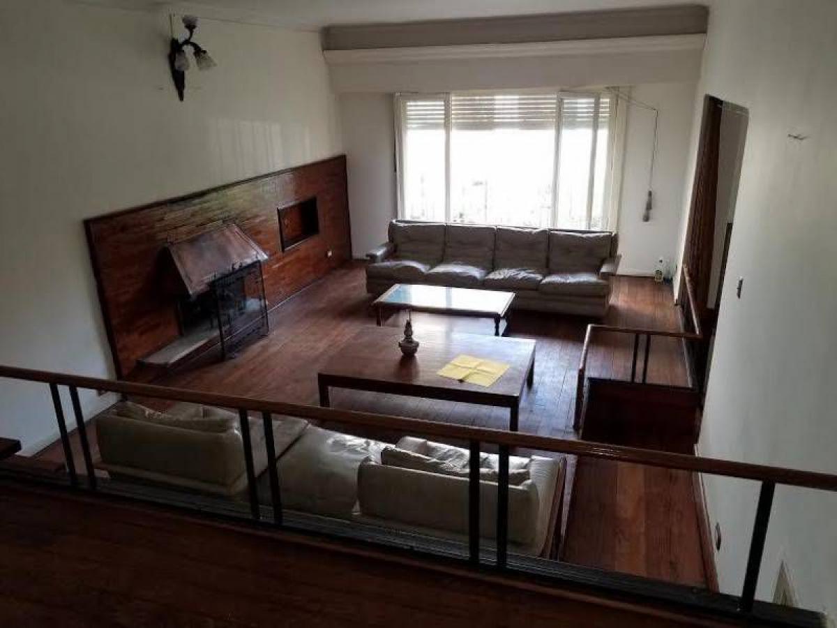 2 bedrooms House in Lomas de Zamora, Argentina No. 14800