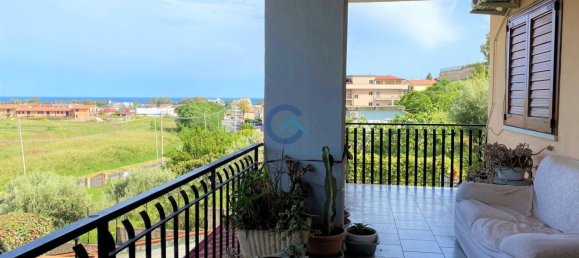 5-salle Appartement à Catanzaro, Italy No. 43594 8