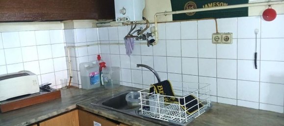 90m² Commercial property in Covilha, Portugal No. 143735 20