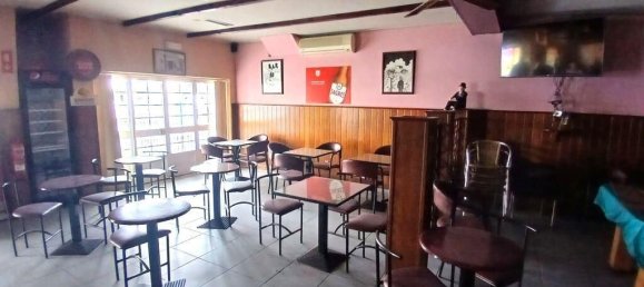 90m² Commercial property in Covilha, Portugal No. 143735 11