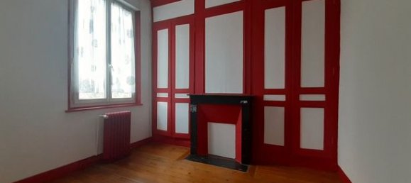 Casa de 3 dormitorios en Amiens, France No. 302176 4