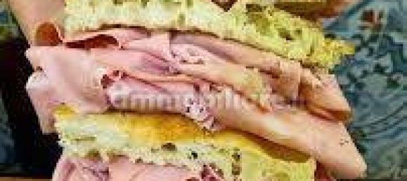 Propiedad comercial de 3 habitaciónes en Pavia, Italy No. 236358 11