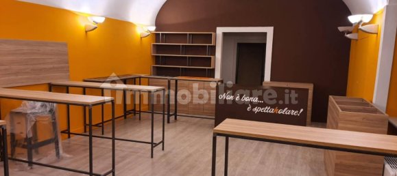 Propiedad comercial de 3 habitaciónes en Pavia, Italy No. 236358 6