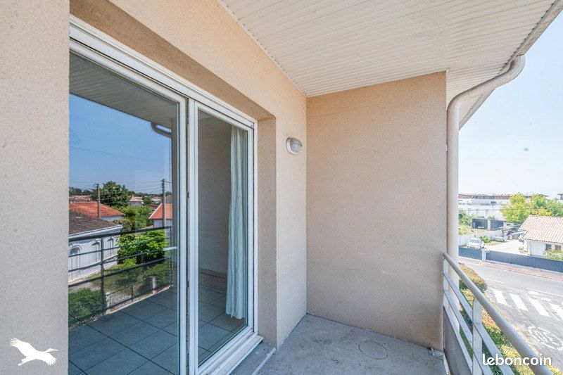 2 Schlafzimmer Wohnung in Le Haillan, France, Nr. 294010