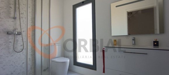 2 bedrooms House in Guia, Portugal No. 139231 16