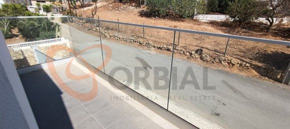 2 bedrooms House in Guia, Portugal No. 139231 13