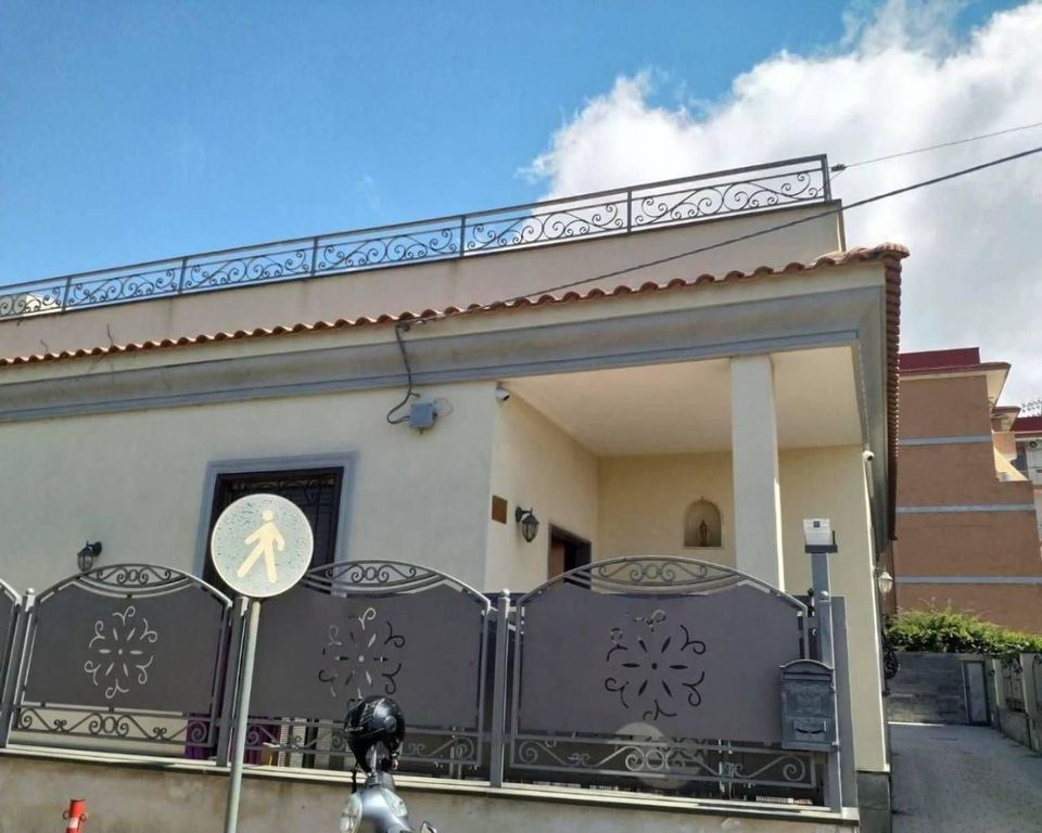 3 غرف نوم فيلا في Torre Annunziata, Italy رقم 171030