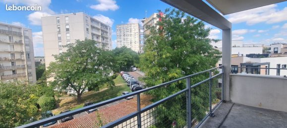 Apartamento de 2 dormitorios en Le Mee-sur-Seine, France No. 324680 3