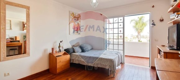 4 bedrooms House in Montenegro, Portugal No. 16108 13