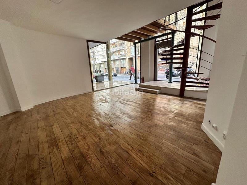 Gewerbliche Immobilie in Barcelona, Spain 130m², Nr. 62865