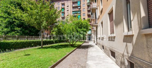 Apartamento de 2 dormitorios en Milan, Italy No. 316379 35