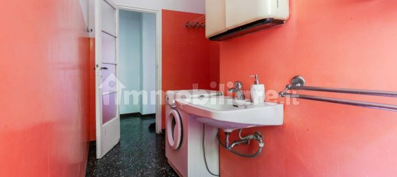 Apartamento de 2 dormitorios en Milan, Italy No. 316379 3