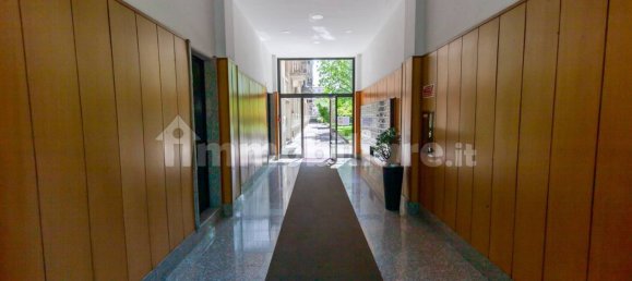 Apartamento de 2 dormitorios en Milan, Italy No. 316379 8