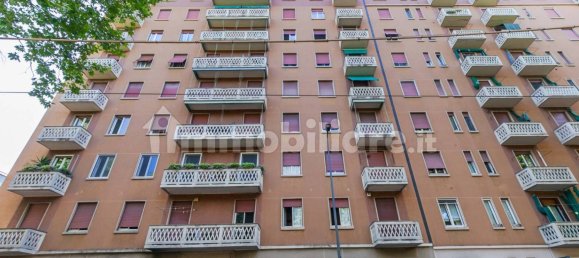 Apartamento de 2 dormitorios en Milan, Italy No. 316379 11