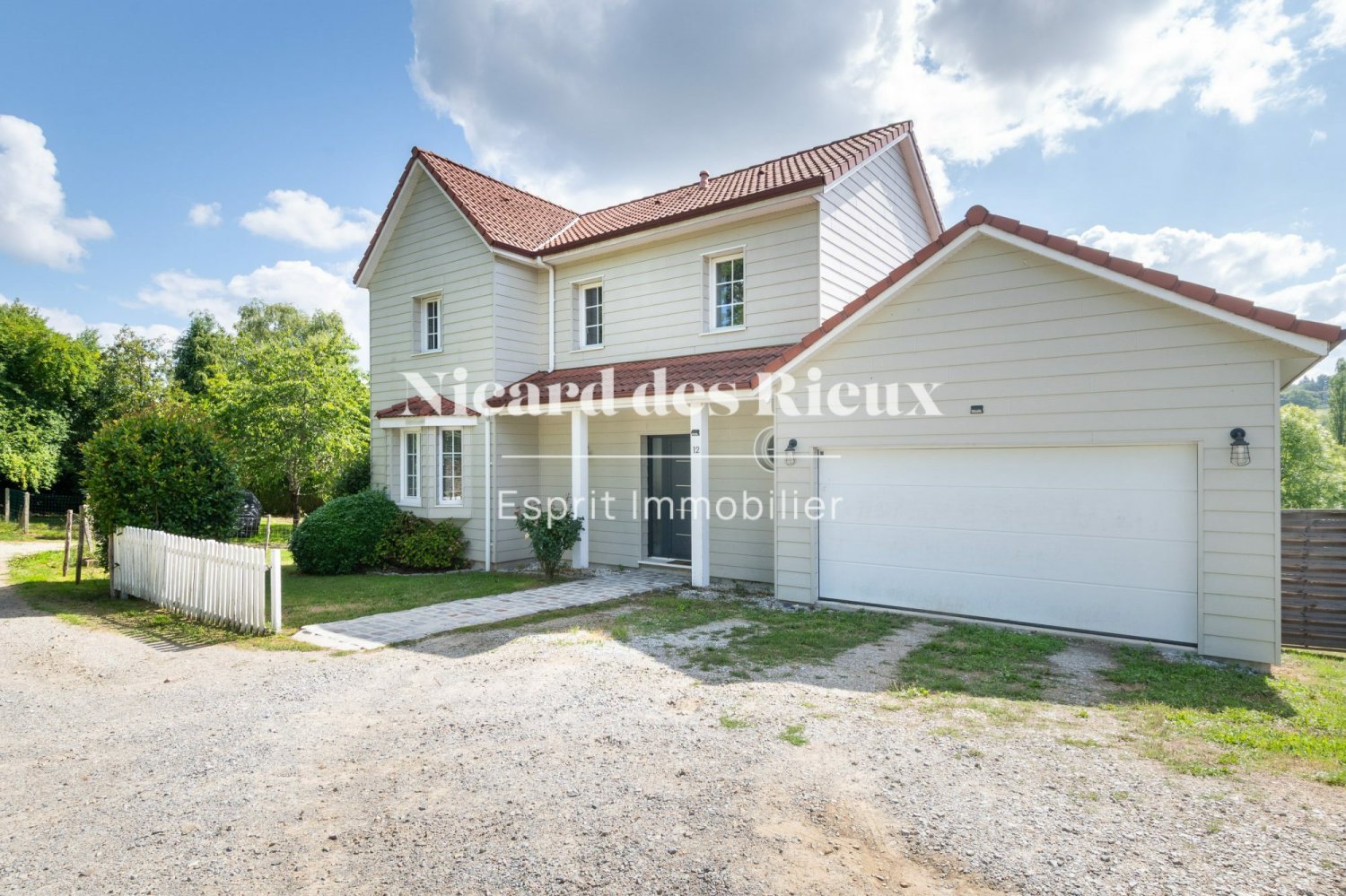 3 Schlafzimmer Haus in Le Palais-sur-Vienne, France, Nr. 276601