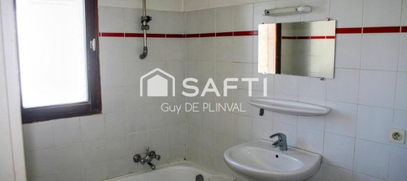 Apartamento de 2 dormitorios en Viry, France No. 280346 8