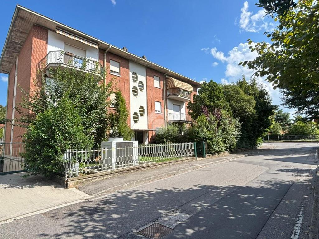 2 غرف نوم شقة في Rezzato, Italy رقم 378816