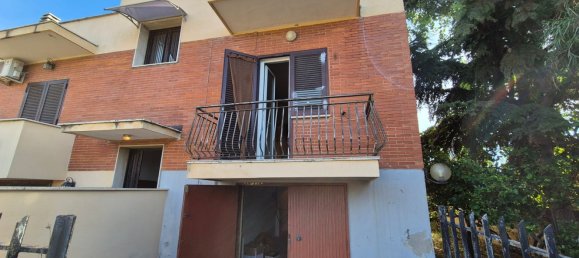 Villa T3 em Fiumicino, Italy N.º 335480 2