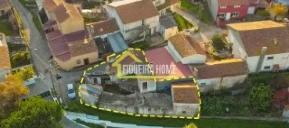 3 bedrooms House in Figueira da Foz, Portugal No. 86880 2