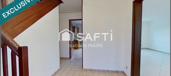 3 bedrooms House in Saint-Avold, France No. 39874 4