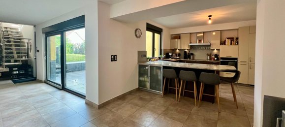 4 chambres Maison à Oberschaeffolsheim, France No. 155851 4