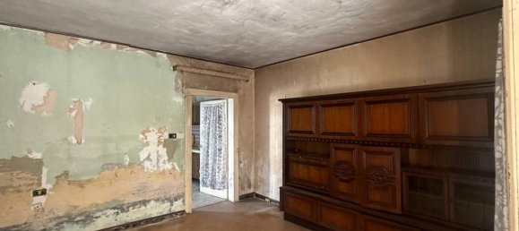 6 rooms House in Rossano Veneto, Italy No. 175165 7