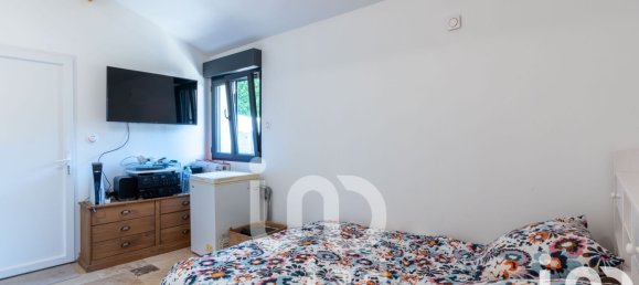 3 Schlafzimmer Haus in Epone, France, Nr. 316171 24