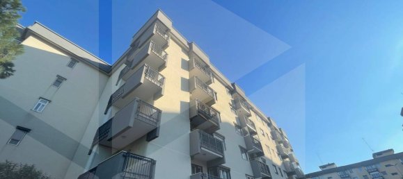 Apartamento de 4 divisões em Bari, Italy N.º 19491 27