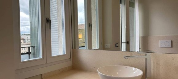 3 bedrooms Apartment in Milan, Italy No. 313153 21