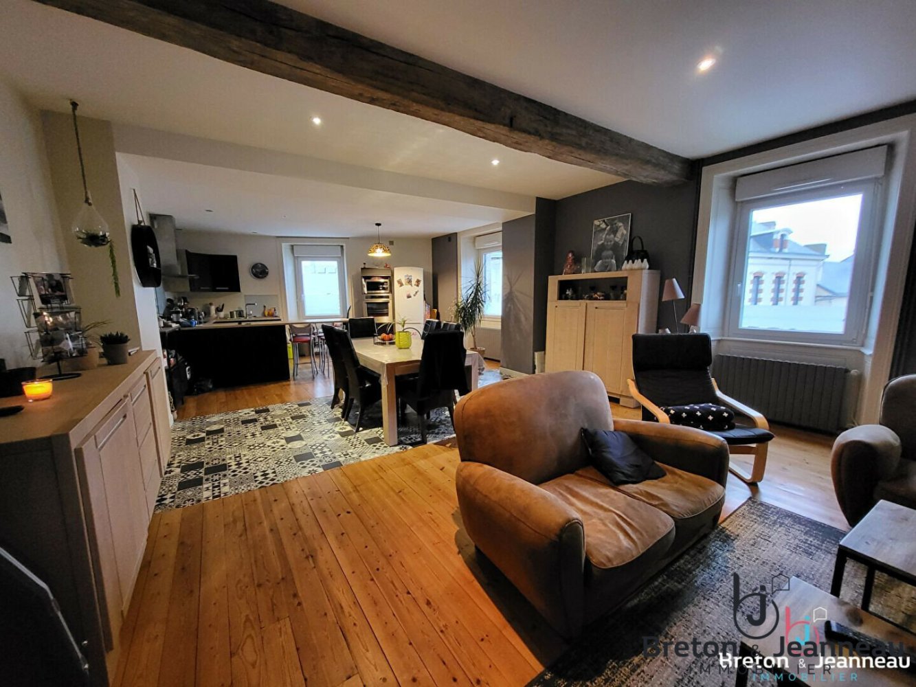 2 Schlafzimmer Haus in Martigne-sur-Mayenne, France, Nr. 357811