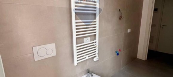 Apartamento de 4 habitaciónes en Verona, Italy No. 32547 21