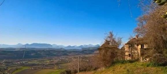 Casa de 8 divisões em Monterubbiano, Italy N.º 176175 5