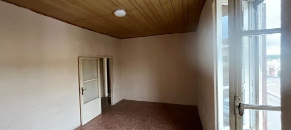 4 bedrooms House in Marzano, Italy No. 365587 18