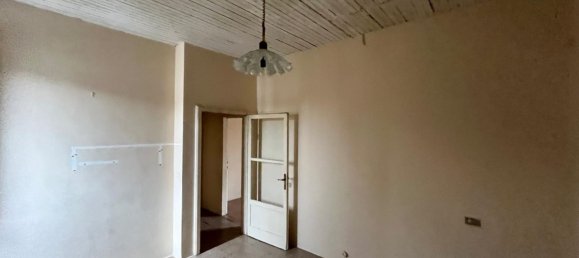 4 bedrooms House in Marzano, Italy No. 365587 23