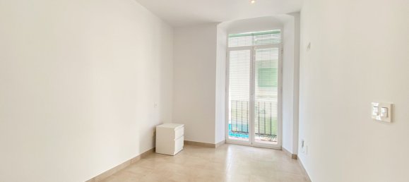 1 bedroom Apartment in Marbella, Spain No. 133960 8