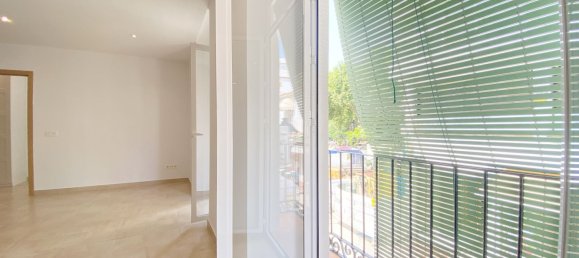 1 bedroom Apartment in Marbella, Spain No. 133960 2