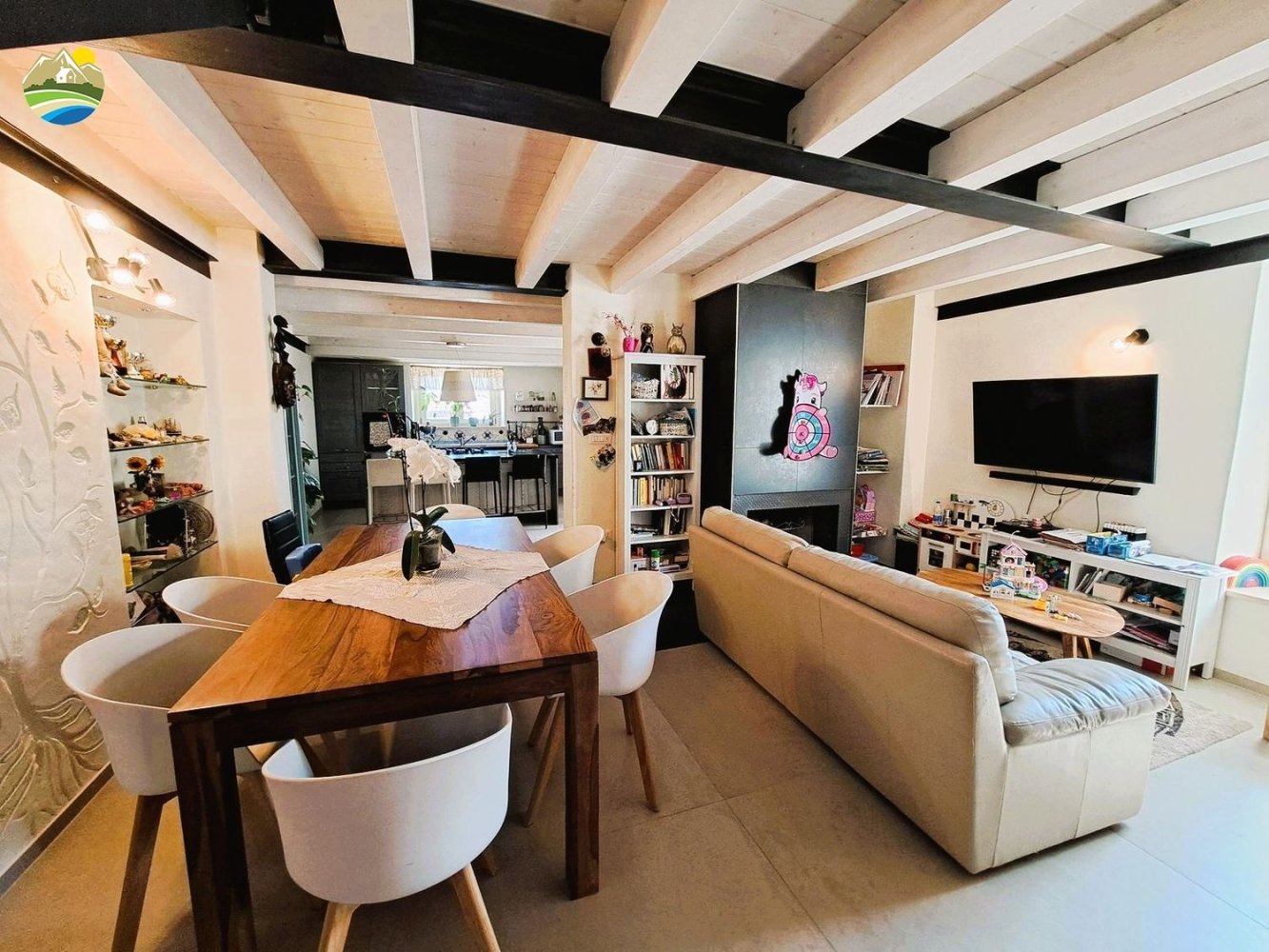 7 غرف نوم فيلا في Atri, Italy رقم 387736