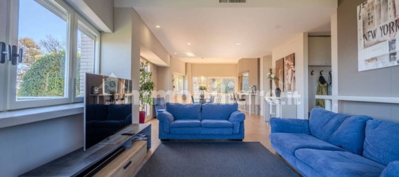 3 bedrooms Villa in Arona, Italy No. 107754 24