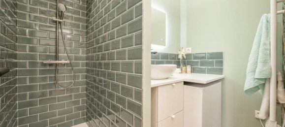 2 bedrooms Apartment in Marseille, France No. 318601 15