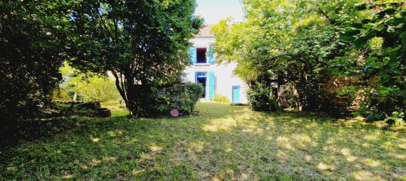 Casa de 3 dormitorios en Laneuvelle, France No. 241503 2