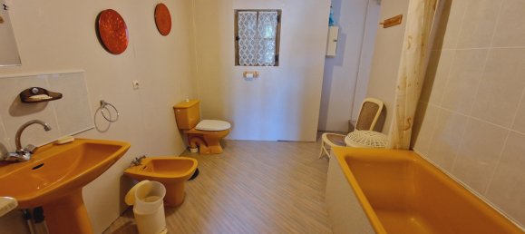 Casa de 3 dormitorios en Laneuvelle, France No. 241503 8