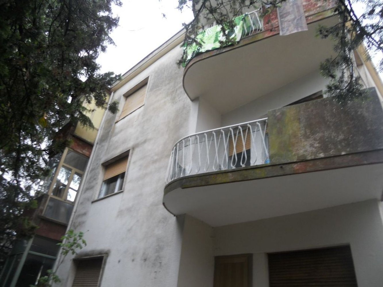 6-salle Appartement à Udine, Italy No. 173464