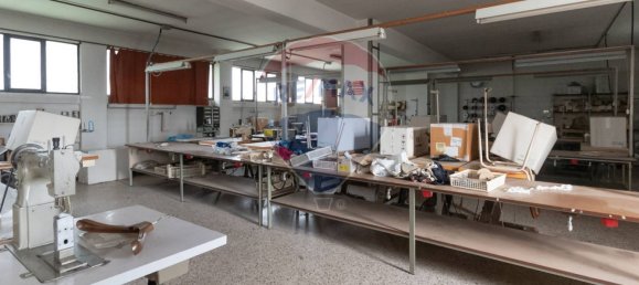 5غرفة بناية في Passirano, Italy رقم 371645 40