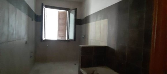 4-salle Appartement à Rosignano Marittimo, Italy No. 217363 27