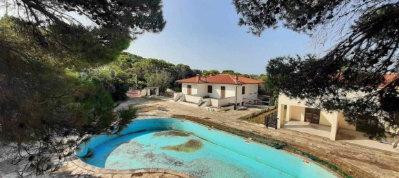 4-salle Appartement à Rosignano Marittimo, Italy No. 217363 16