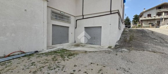 78m² Garage in Notaresco, Italy No. 365222 5