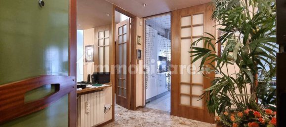 Квартира с 3 спальнями в Пескара, Италия № 296142 3