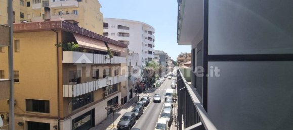 Квартира с 3 спальнями в Пескара, Италия № 296142 8